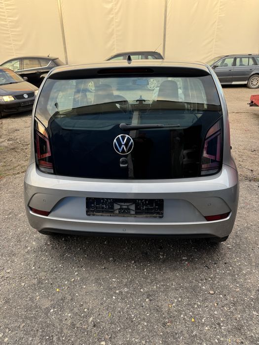 Vw up rok 2020 1.0 benz klima