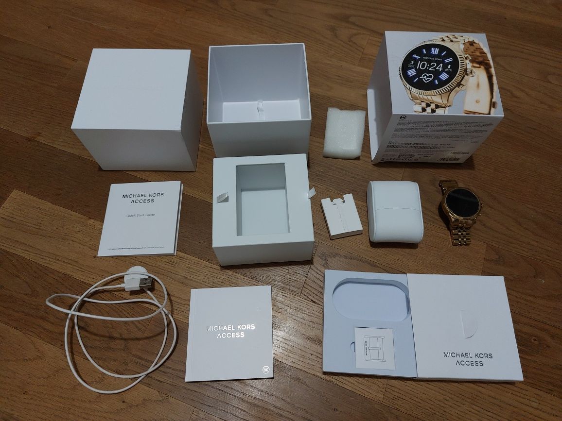 Smartwatch MICHAEL KORS ACCESS Lexington Złoty MKT5078