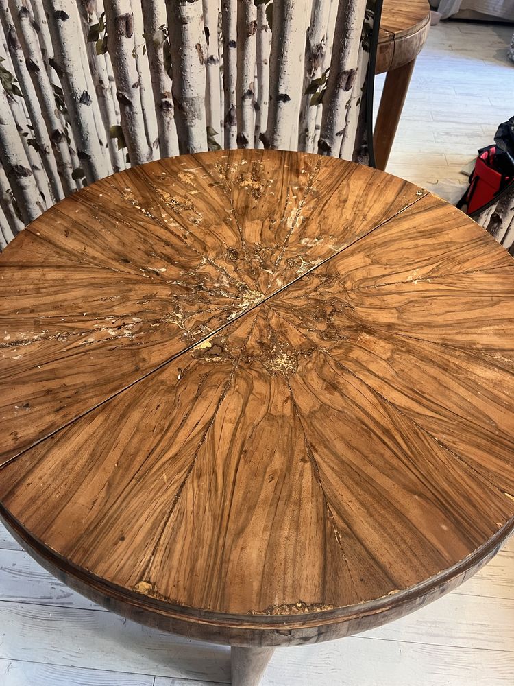 Stół okrągły fornirowany