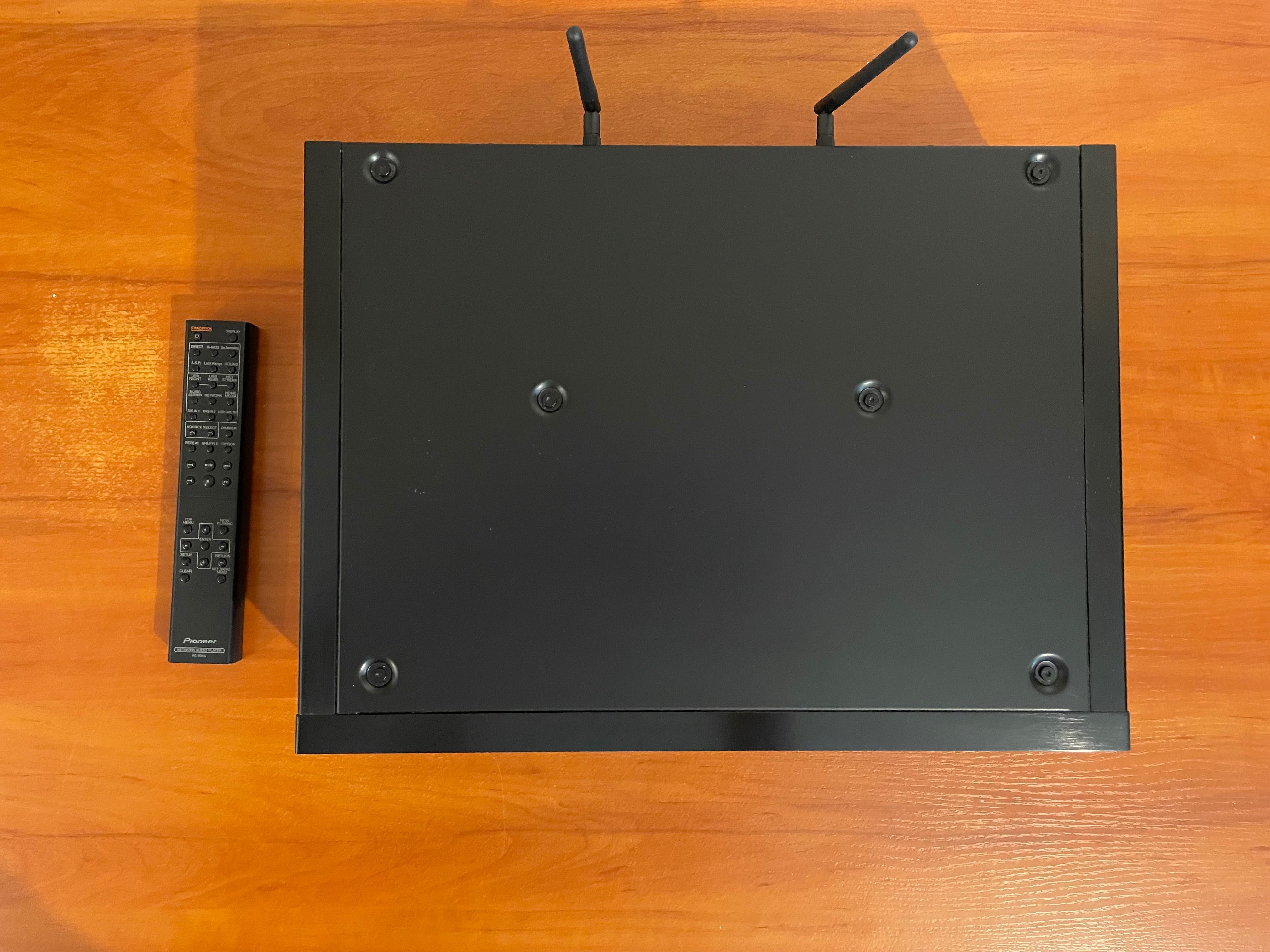 Pioneer N-70AE High-end odtwarzacz sieciowy streamer DAC 384 kHz/32