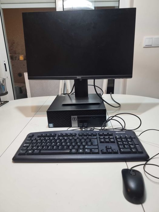 Computador Dell OptiPlex 7050 + Monitor Dell 24” + Teclado + Rato