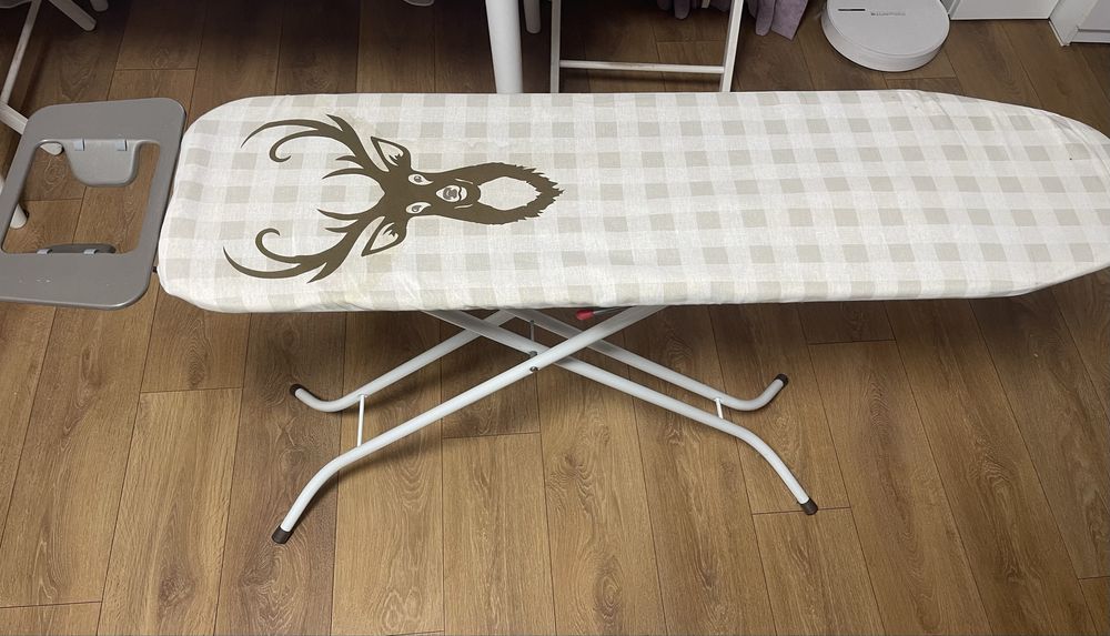 Продам прасувальну дошку  Eurogold