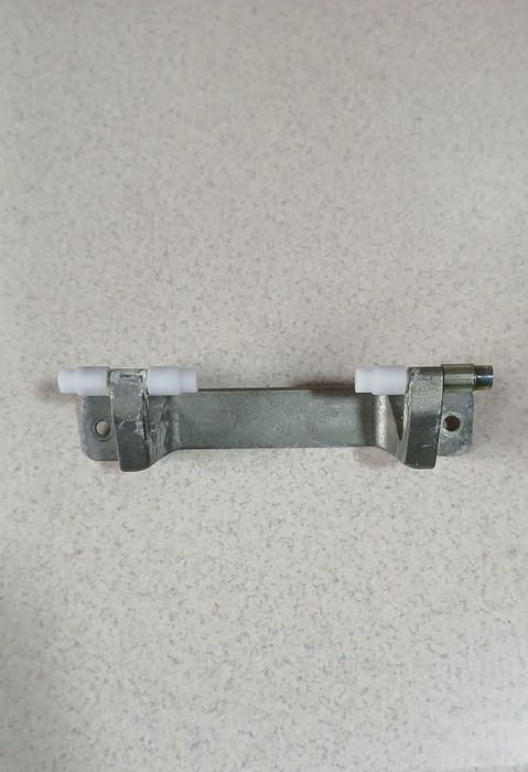 Zawias drzwiczek pralki Beko