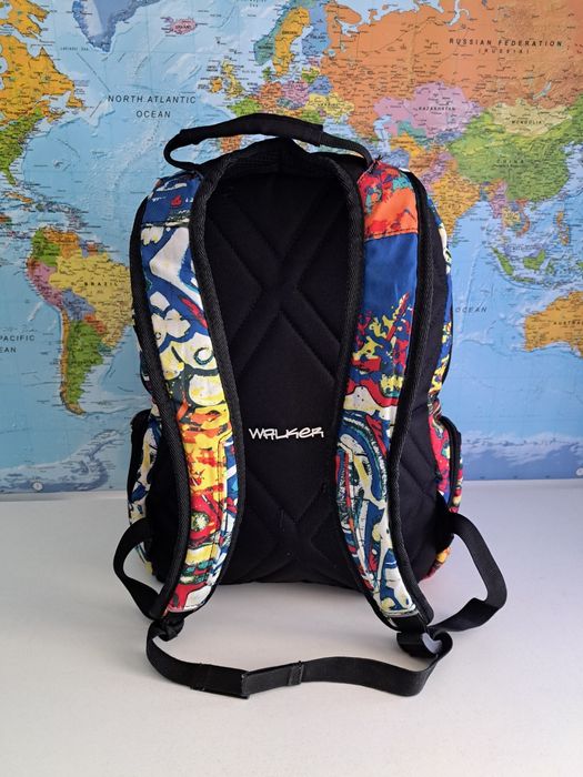 Mochila Walker em bom estado