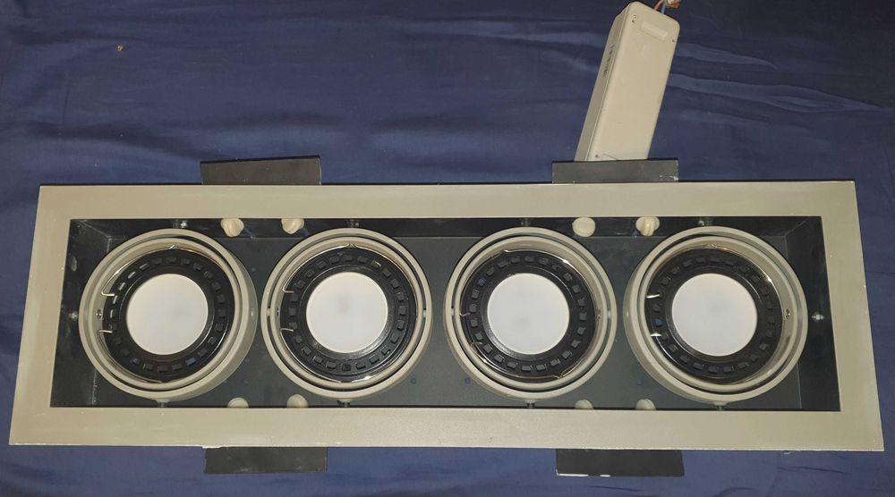 PASEO 410 srebrna G53 AR-111 4x50W Brilum