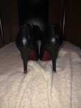 Sapato scarpin preto em pele