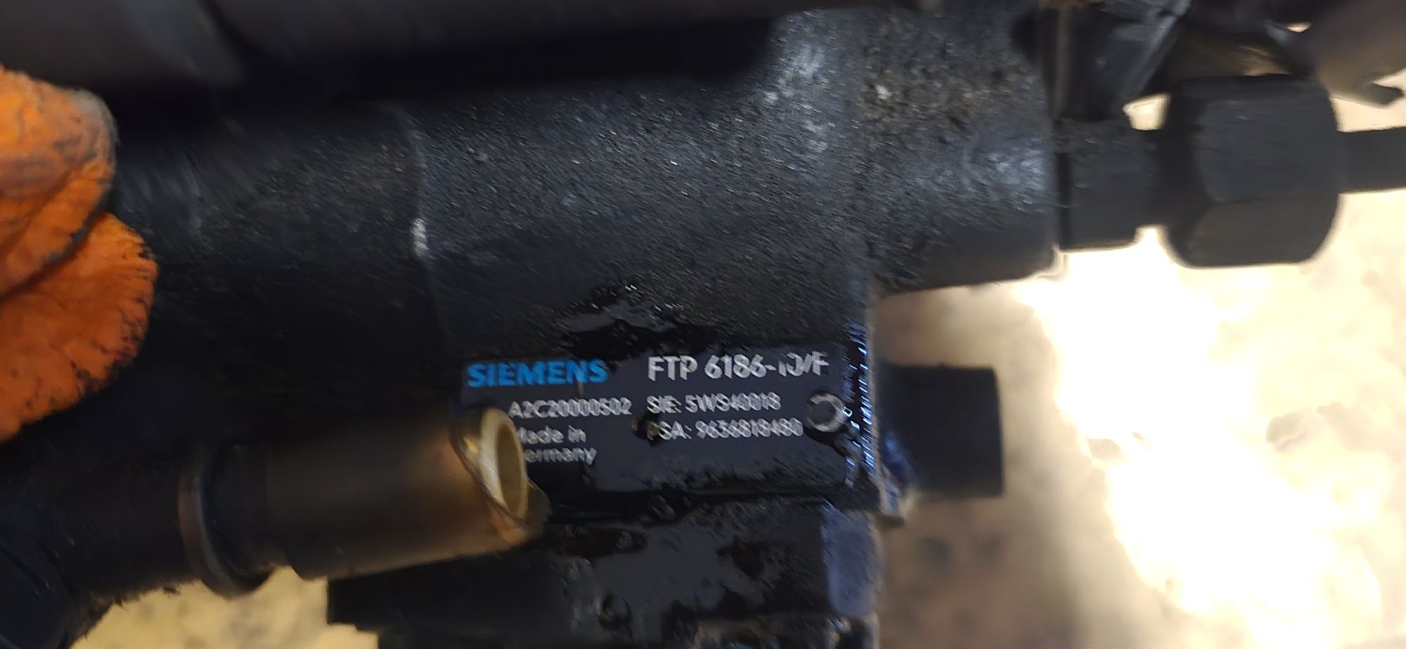 Pompa wtryskowa Citroen Berlingo 2.0 HDI  96368  18480