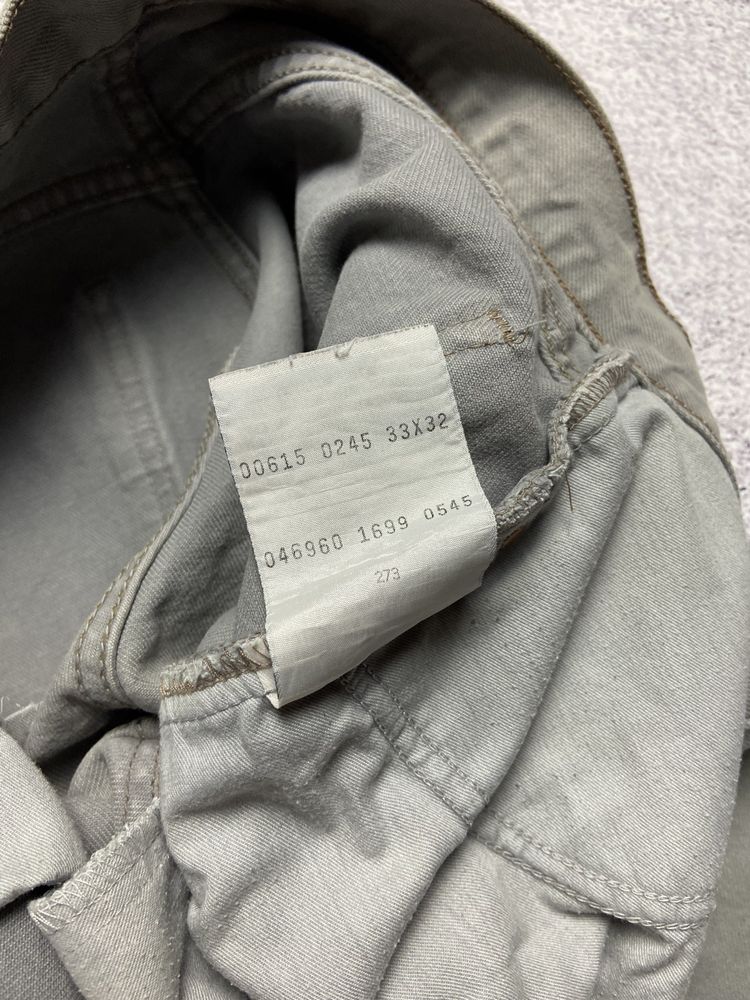 Вінтажні джинси Levis vintage W33 L32