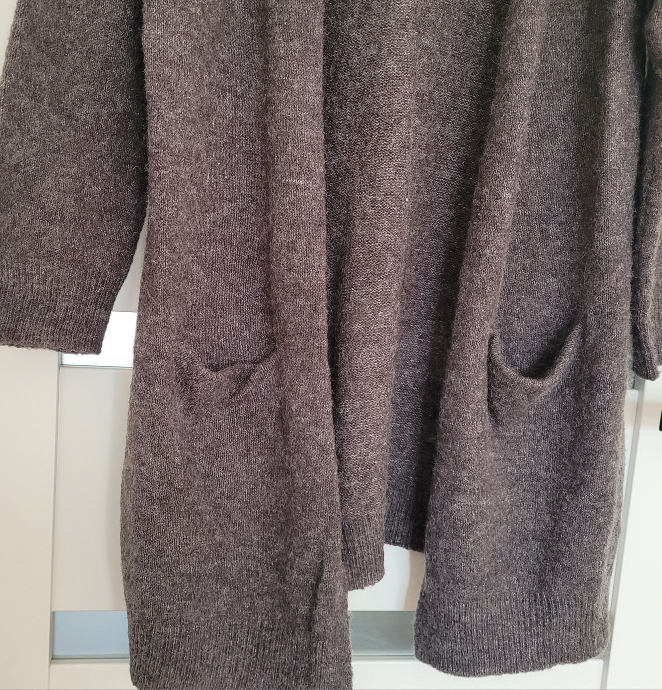 Długi kardigan sweter wiosenny przejściowy pieces S casual basic