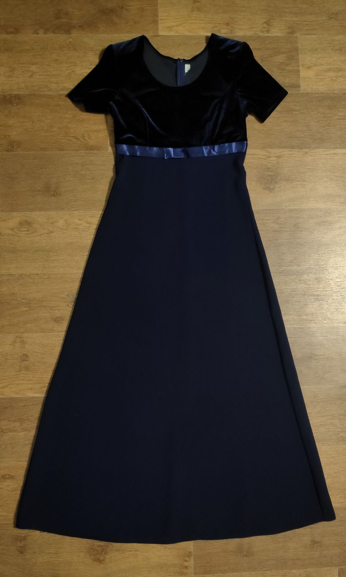 Платье вечернее выпускное нарядное размер S (36, 38, 40)