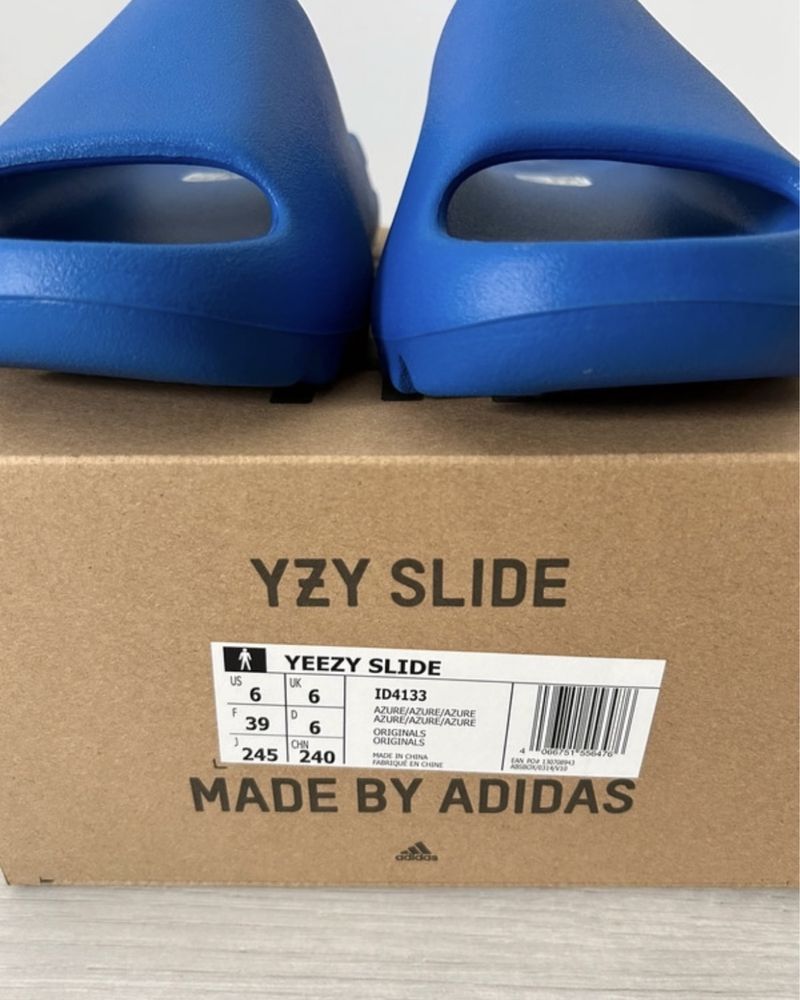 Yeezy slide azur