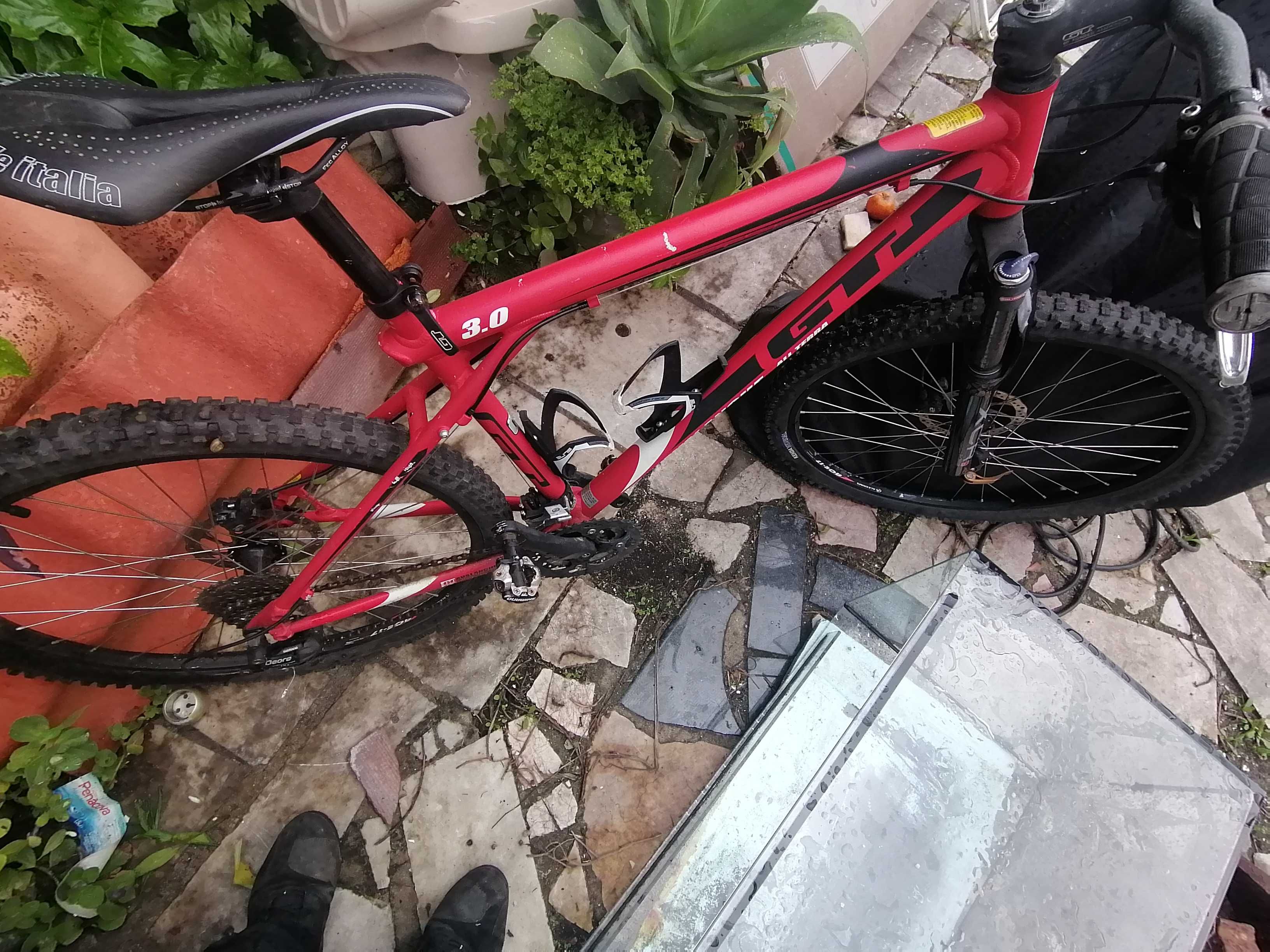 Avalanche Gt 3.0 bicicleta