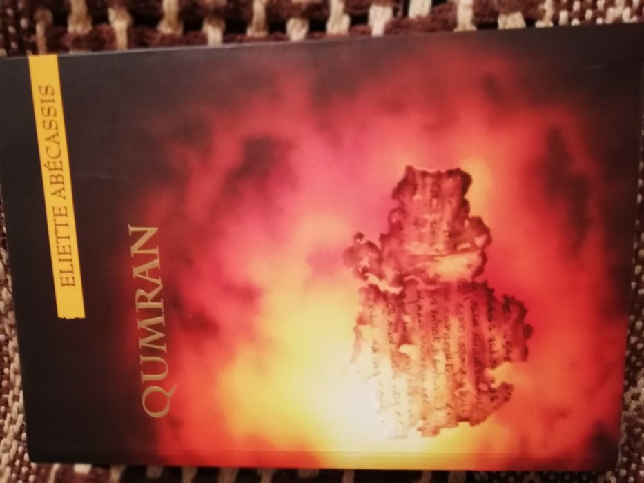 Książka "Qumran"