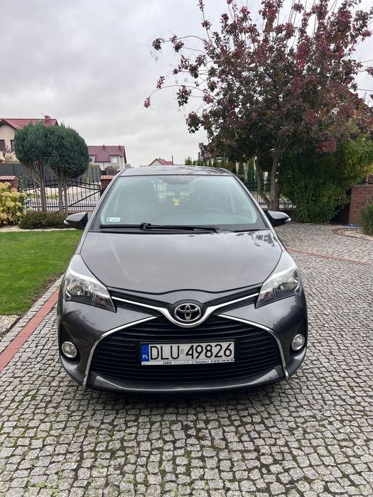 Toyota Yaris Toyota Yaris 2015 rocznik, salonowa, jeden właściciel