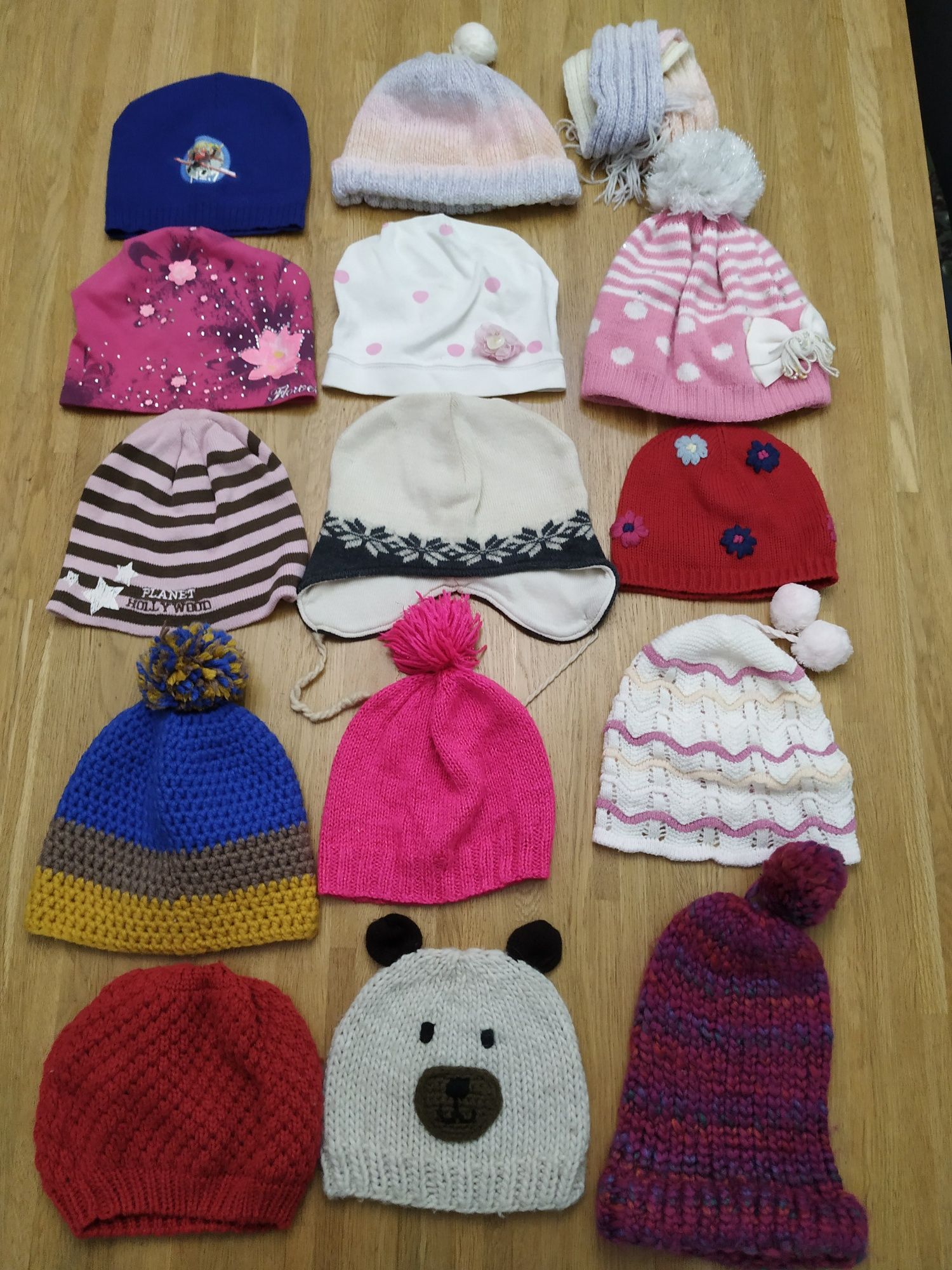 Детские шапочки и шарфы для девочки