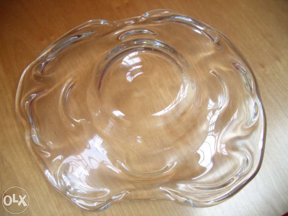 Taça decorativa de vidro