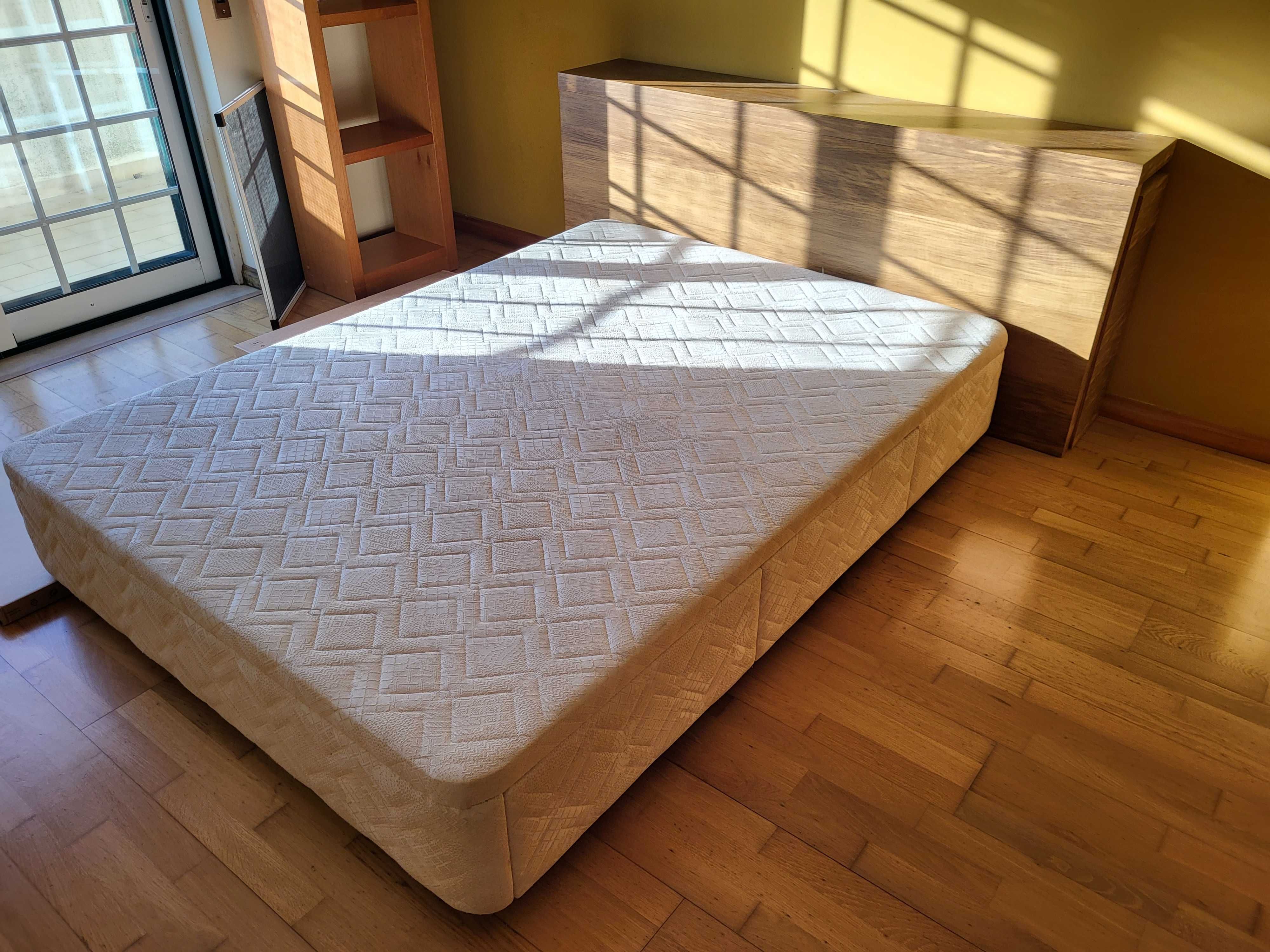 Cama casal 140cm (cabeceira+soumier+colchão)