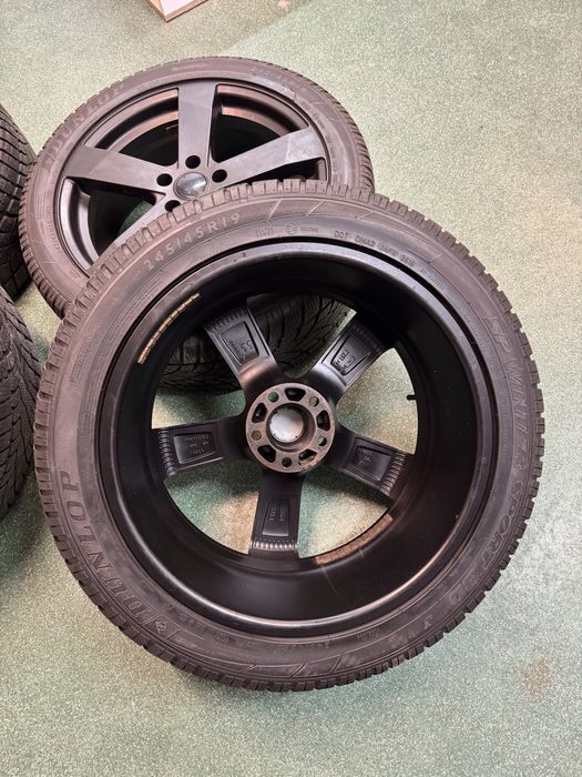 245 45 19 Dunlop 5 120  Audi Wv Mersedes