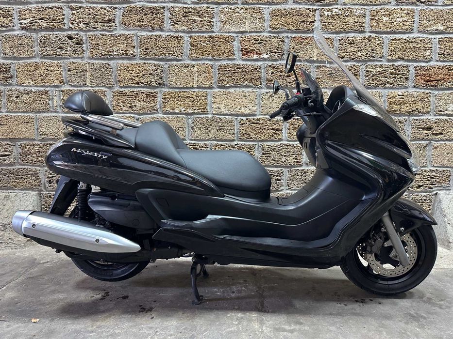 Ямаха Маджесті 400 Yamaha Majesty
