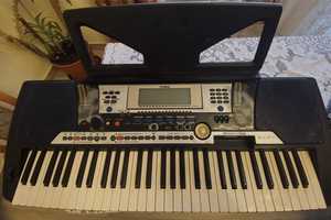 Yamaha PSR-540 organy