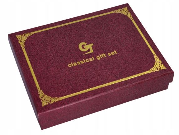 Brązowa Piersiówka Pokryta Skórą 540 ml + 4 Kieliszki 80 ml + Lejek