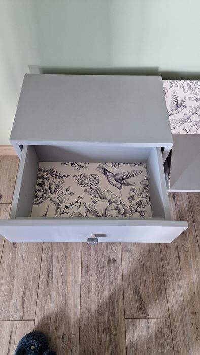 Тумба для платівок