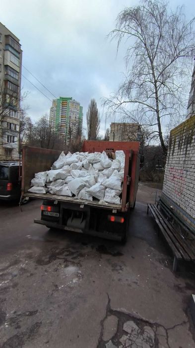 Послуги вантажників. Вивезення сміття недорого.
