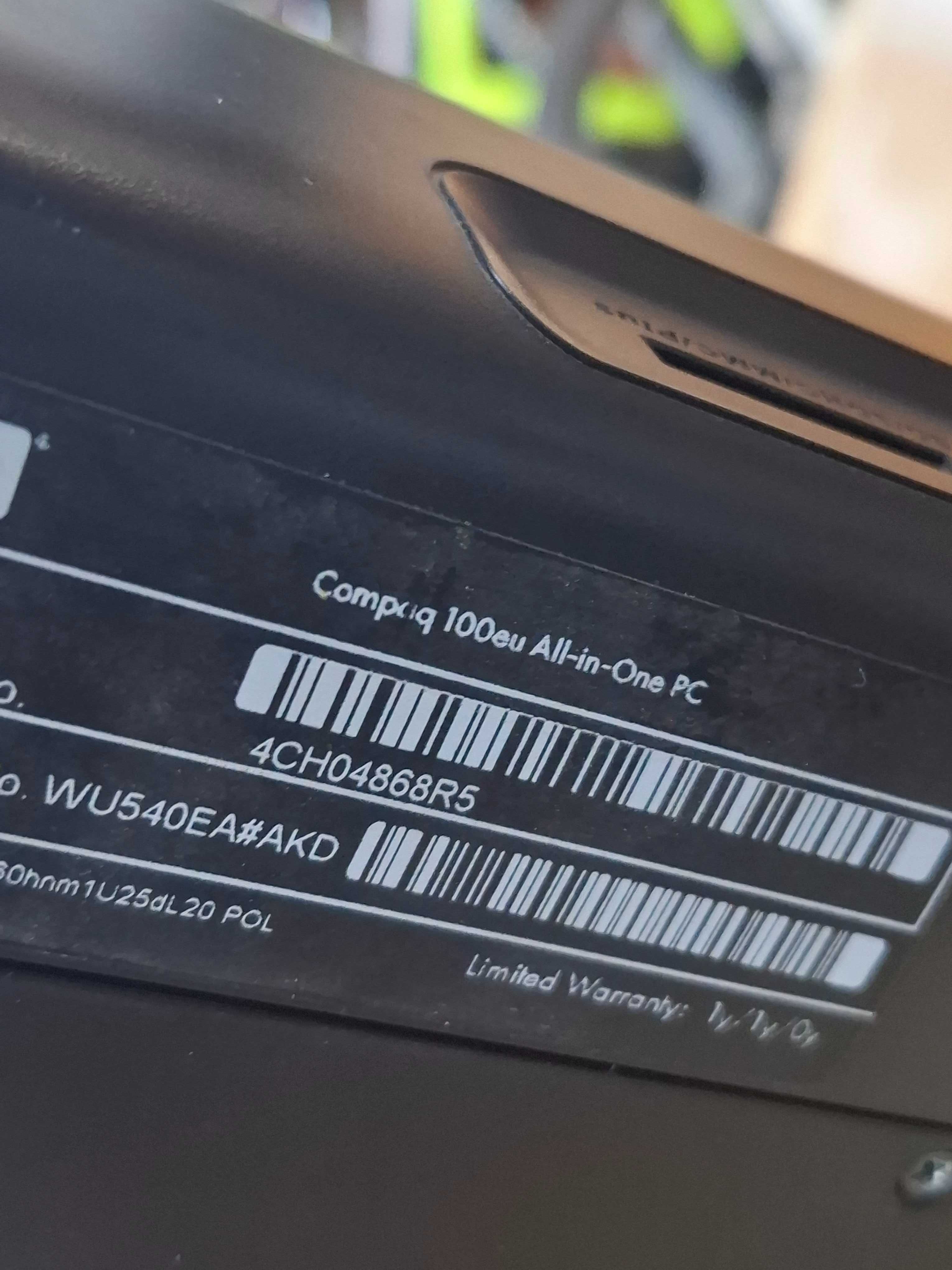 Komputer stacjonarny Compaq 100eu All in One PC 360GB WIN10 - myszka