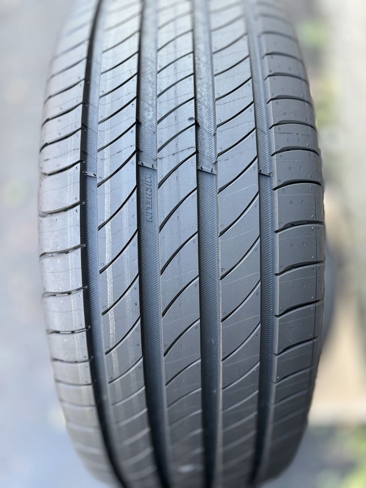 Komplet Michelin 195/55/16 z 2023 roku nowe demo