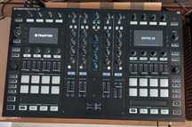 Traktor kontrol S8 + decksaver