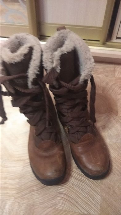 Теплі чоботи зимові