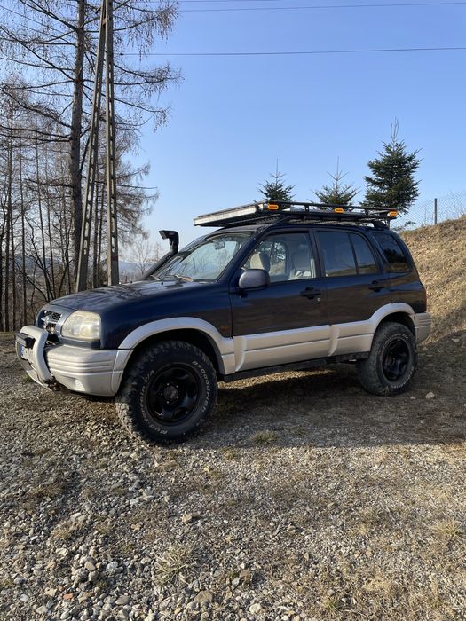 Suzuki grand vitara 2.5 v6 benz + LPG lift 4” wyciągarka koła MT 32”