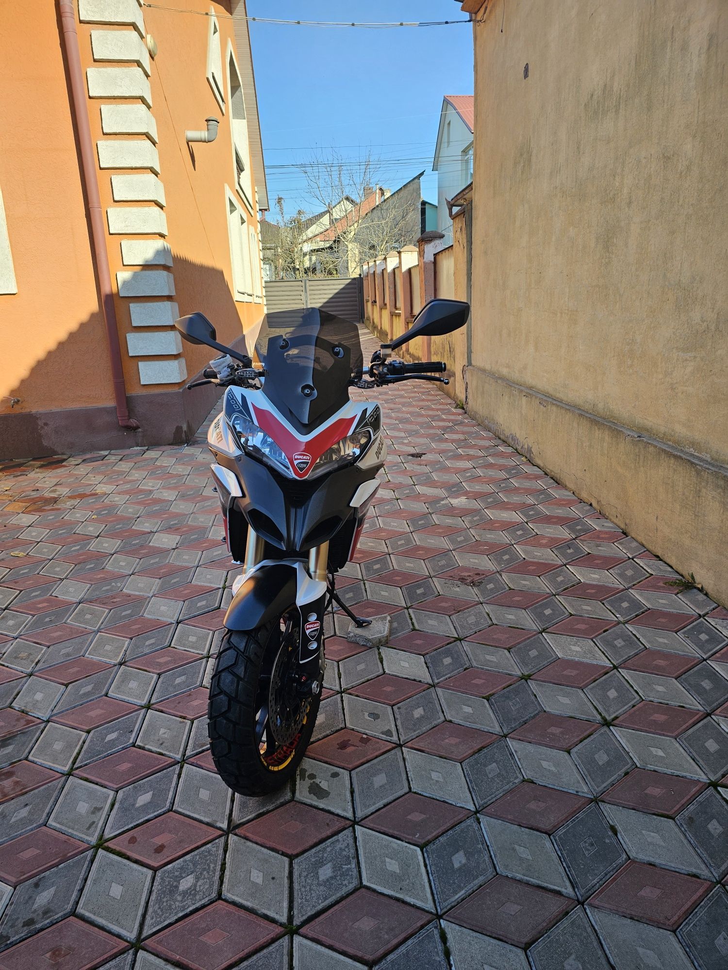 ducati multistrada1200с.