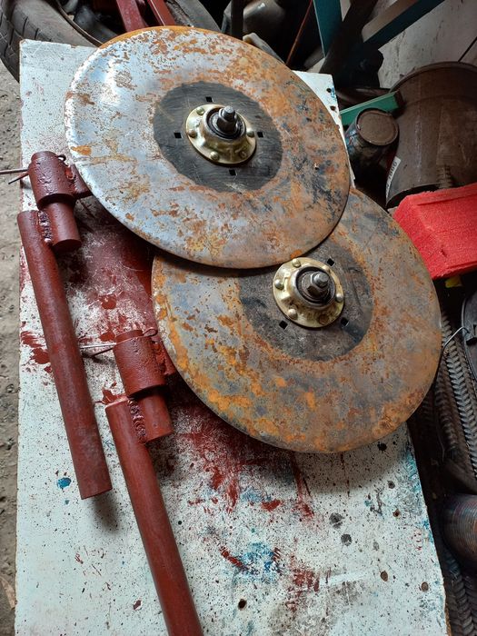 Відрізні диски, ножі. До плуга, культиватора, копалки  фрези...