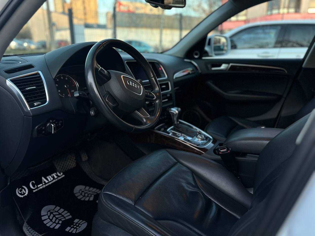 Audi Q5 купити за 320 дол/міс