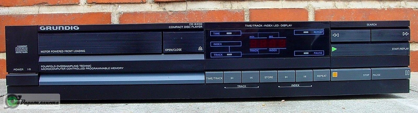 GUNDIG CD 8200 Проигрыватель компакт дисков.Бельгия 1982г.