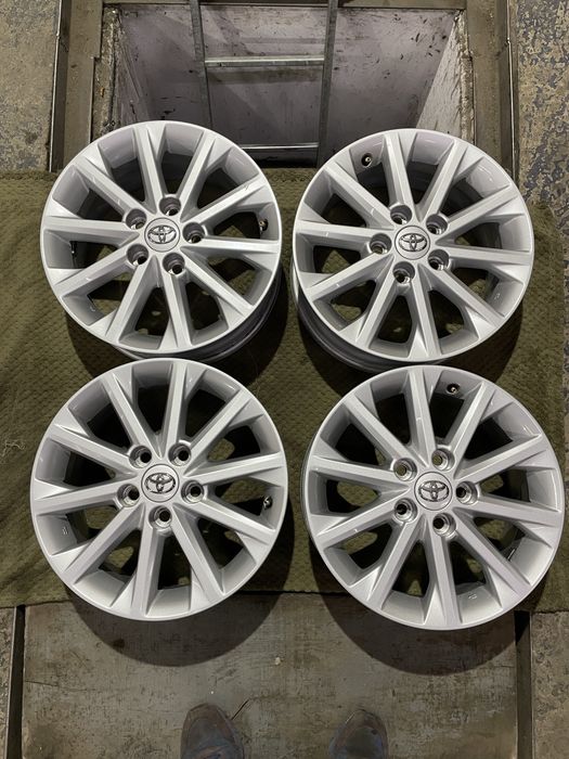 R16 5/114.3 Toyota Camry 55