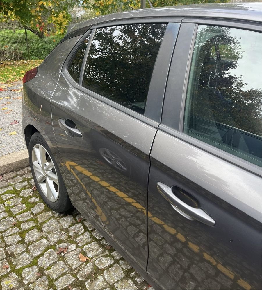 Opel Corsa com 81.000km