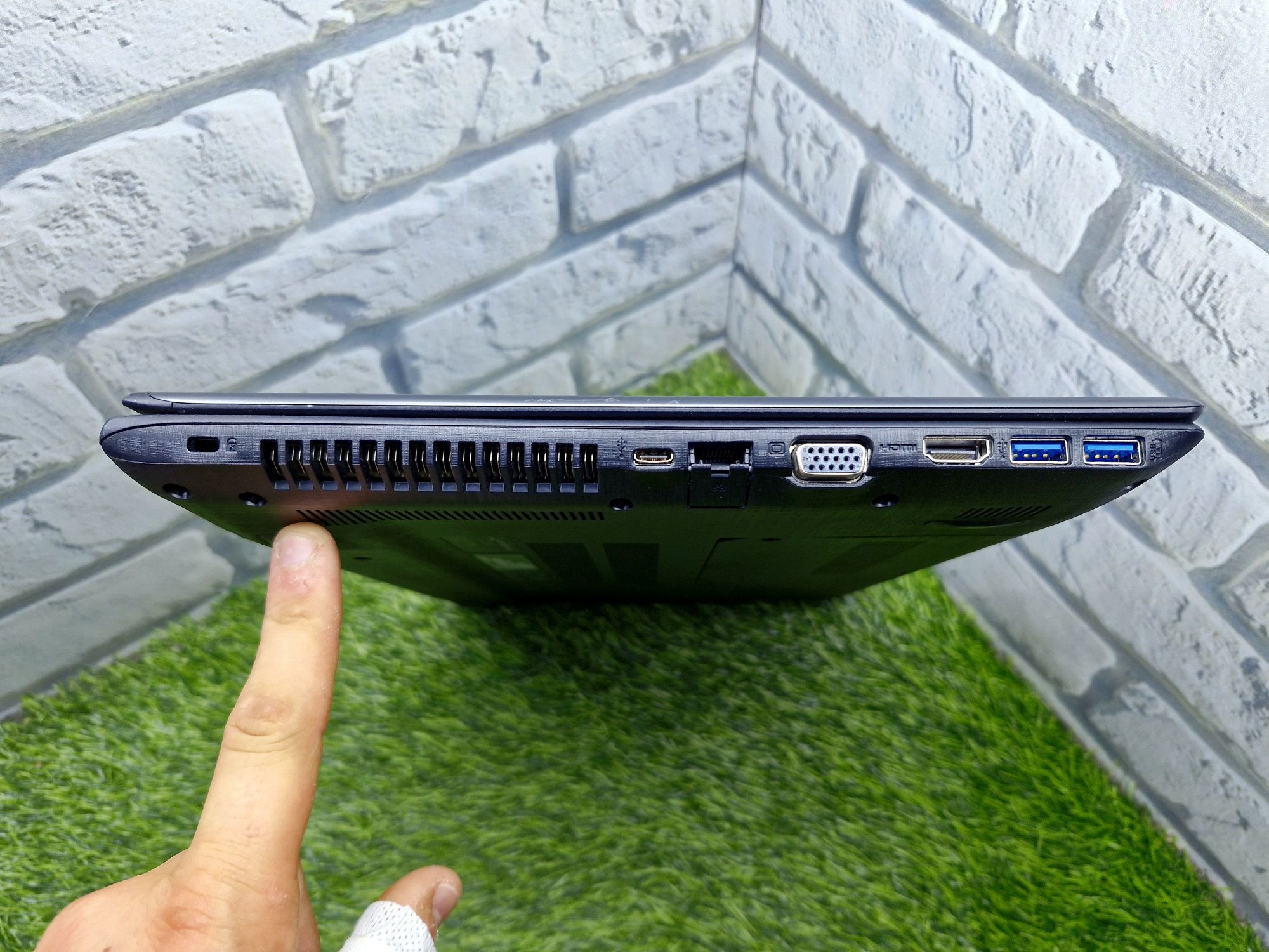 Магазин:Acer E5-533/AMD A10-9600p/8gb/128SSD/Radeon R5 2gb/Ноутбук.