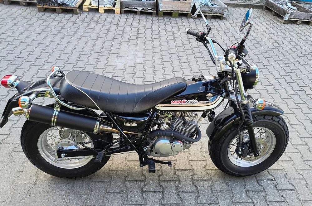 Suzuki RV SUZUKI RV125 VanVan 2014 Stan perfekt! przebieg 5254km kat.B