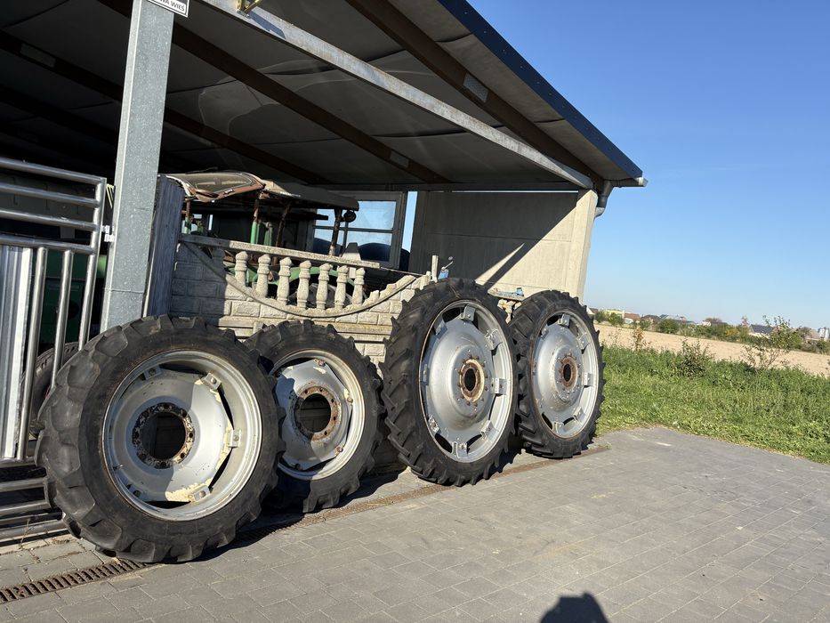 Koła wąskie do miedrzy rzedzi 9,5 28 44 Michelin