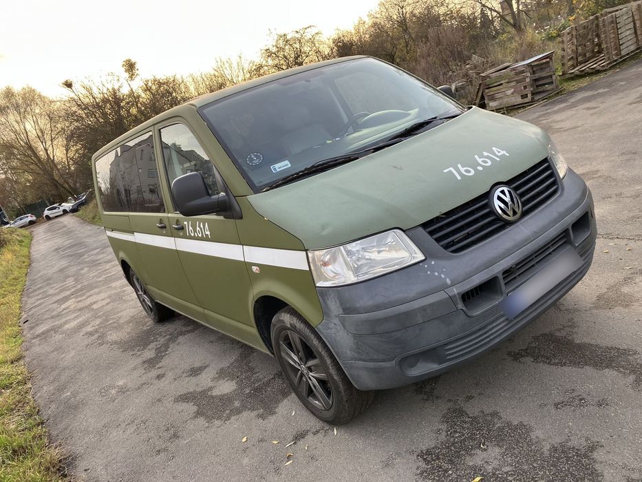 Volkswagen Transporter Volkswagen T5 L2H1 4MOTION 4x4  2.5 TDI 176 KM Wersja NATO