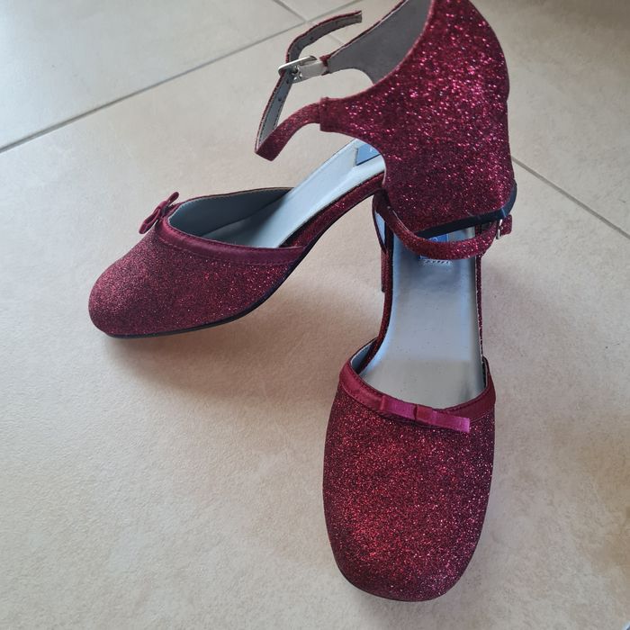 Sapato vermelho brilhante Nordstrom