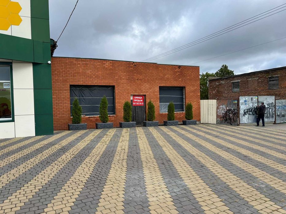 ОРЕНДА або ПРОДАЖ комерційного приміщення — 281 м², Володимирець