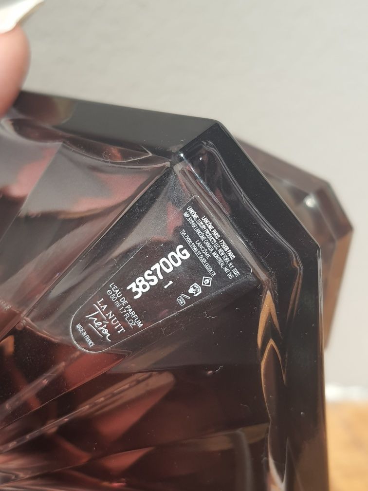 La Nuit Trésor Lancôme оригінал