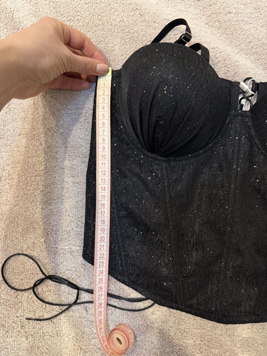 Вечірній блискучий корсет