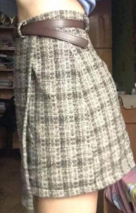 Міні спідниця на запах