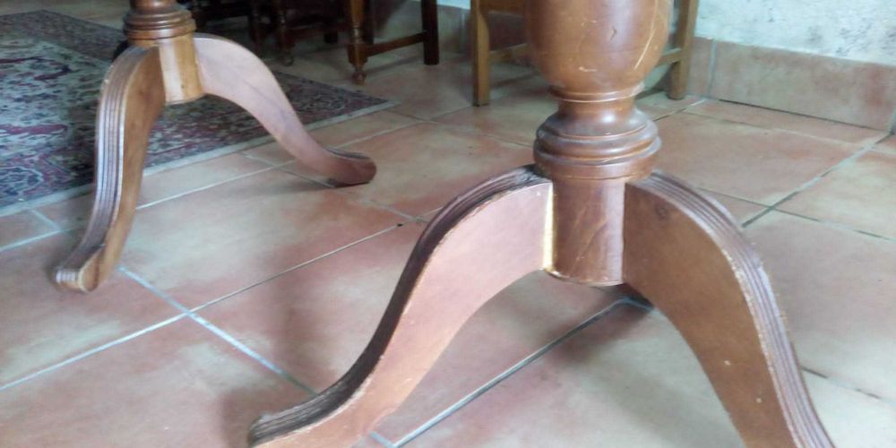 Sala de jantar – mesa e 8 cadeiras