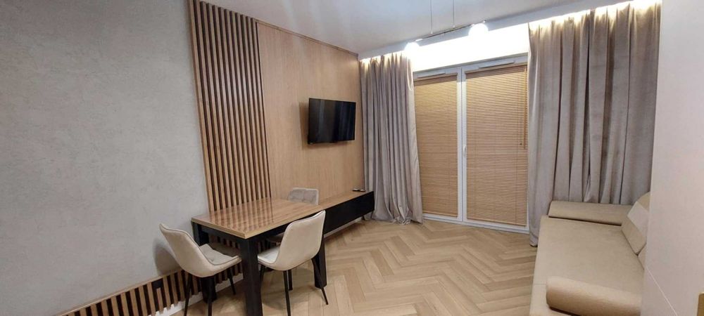 Wynajmę mieszkanie Zamość Fabryczna 3A Parter  48 m2  3 pokoje