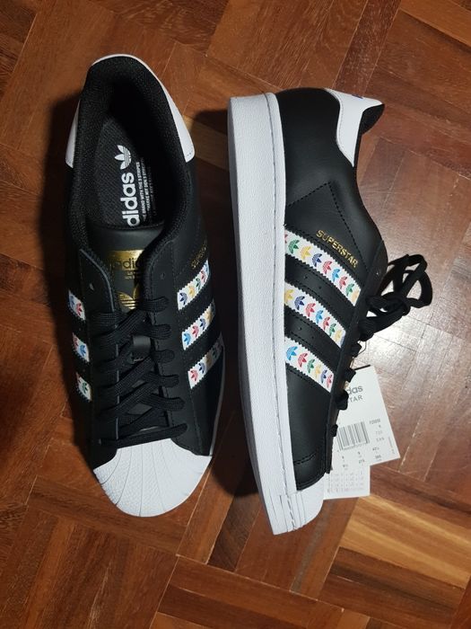 Adidas Superstar 43 1/3, originais e novos a estrear